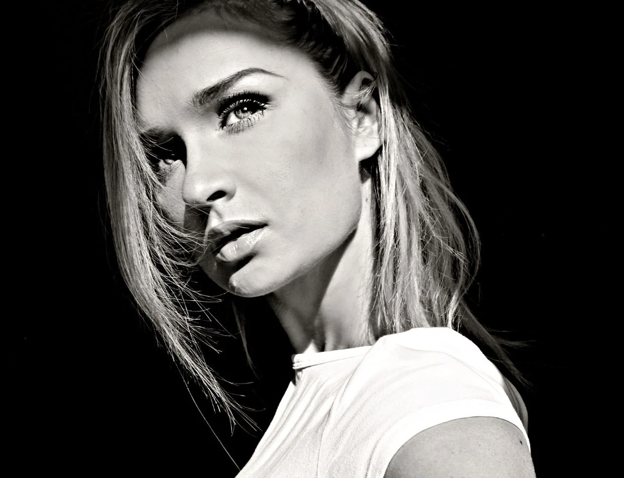 portrait photography at night