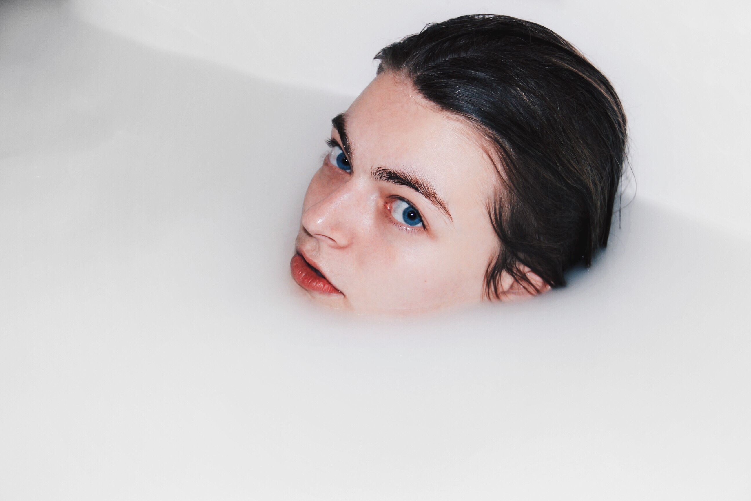 5 Simple Steps For Dreamy Milk Bath Photography 