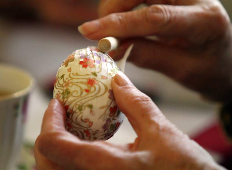 Japanese egg decorations ideas 