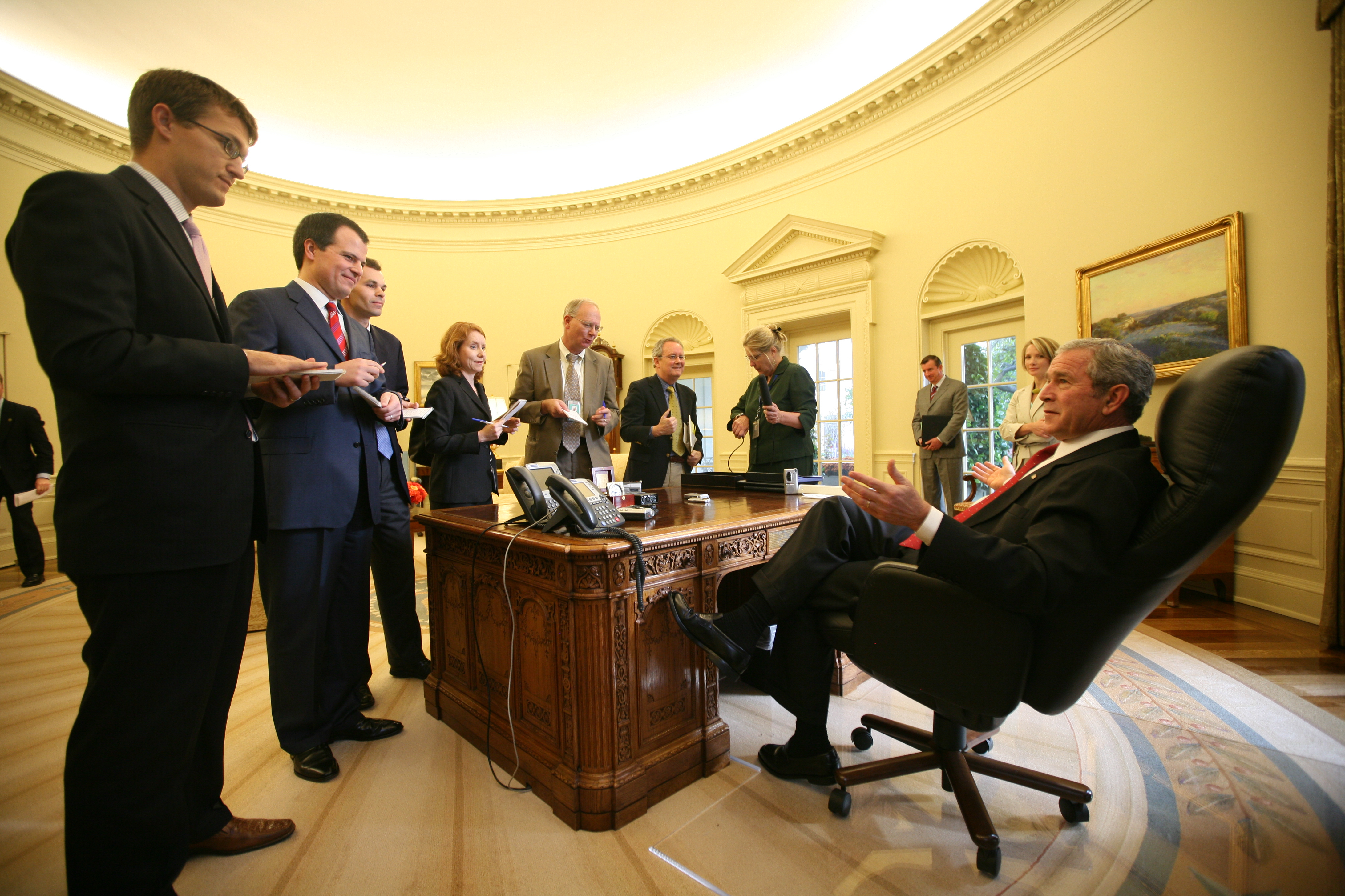 President George W. Bush in the Oval Office - Photo by Joyce Naltchayan (Boghosian)