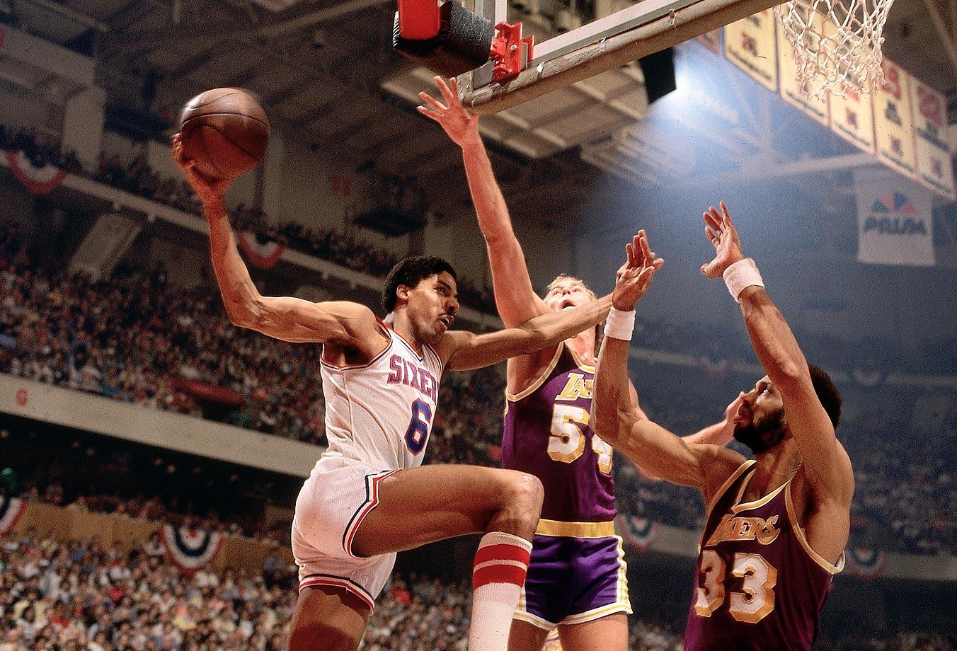 Julius Dr. J Erving Layup 1980 - 15 Legendary Shots in NBA Finals History