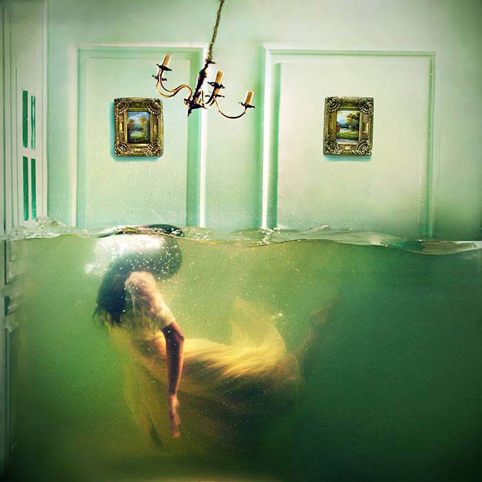 The Dreamy Illusions of Lara Zankoul