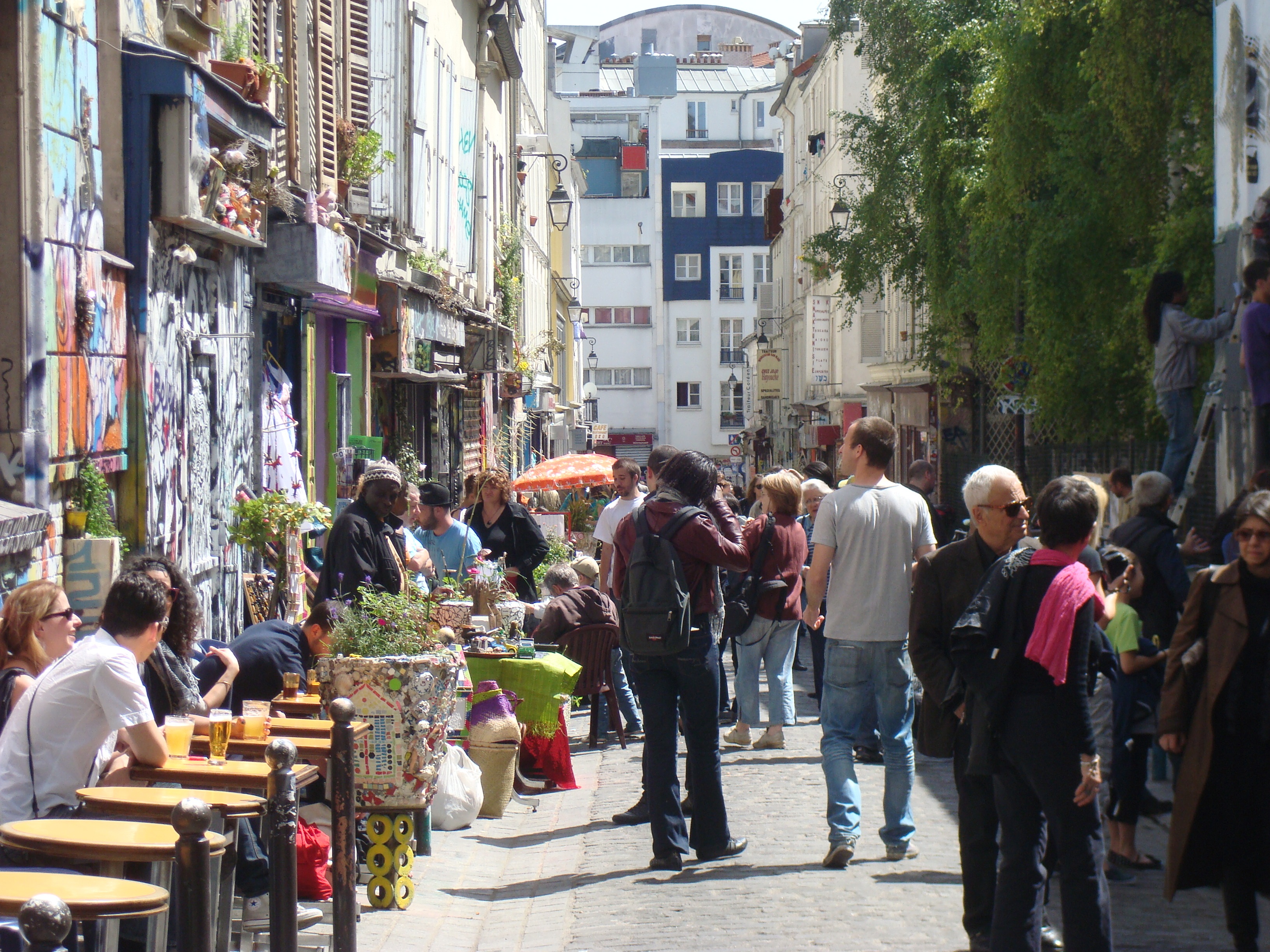 Belleville Street - The Wandering Photographer’s Guide to Paris