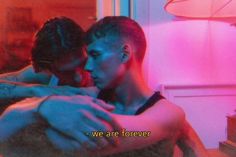 Grunge Photo Effect example 6