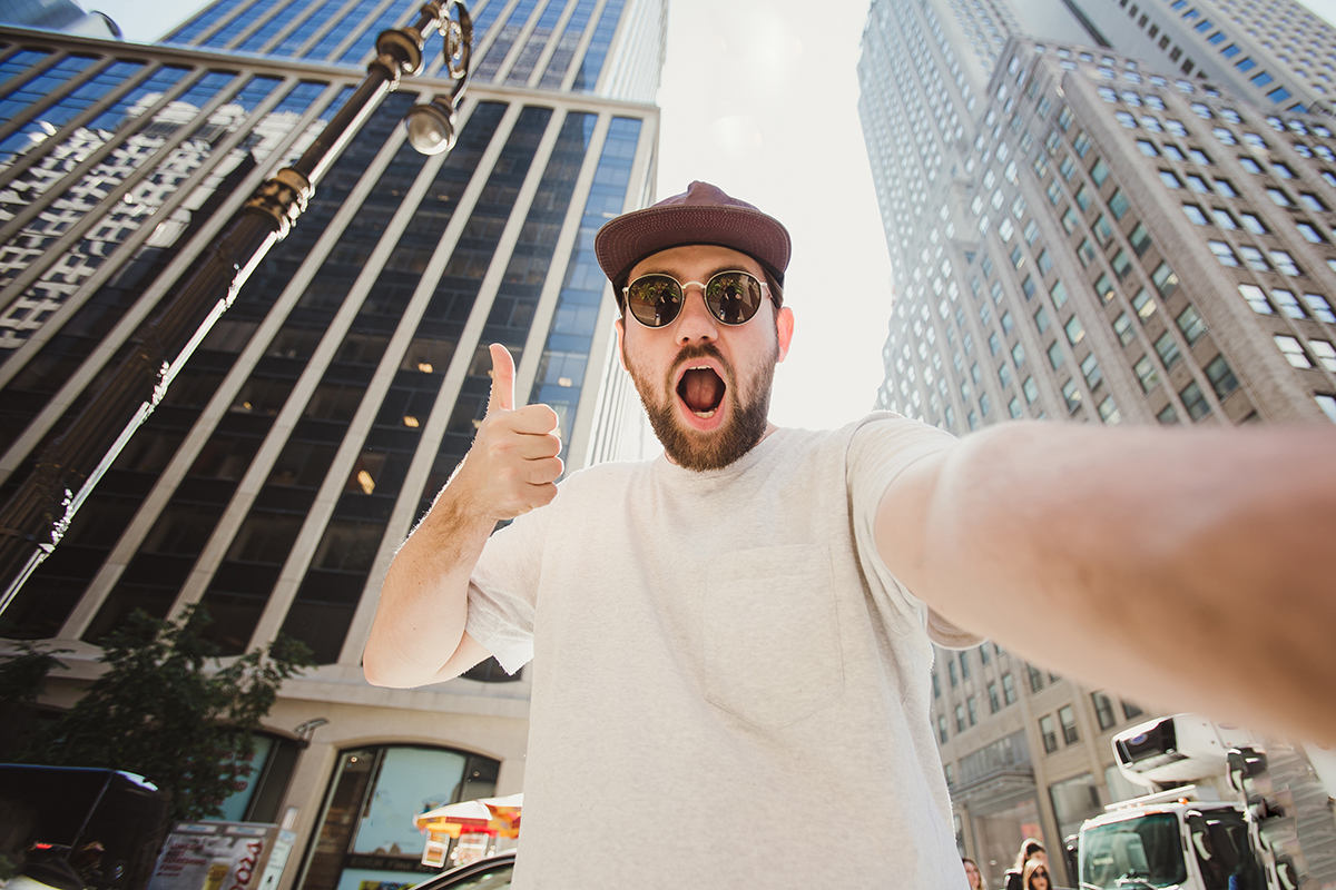 The Best Selfie Ideas For Social Media Profile Pictures