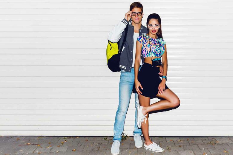 20 best couple poses for your next photoshoot! - SuccessYeti-sonxechinhhang.vn