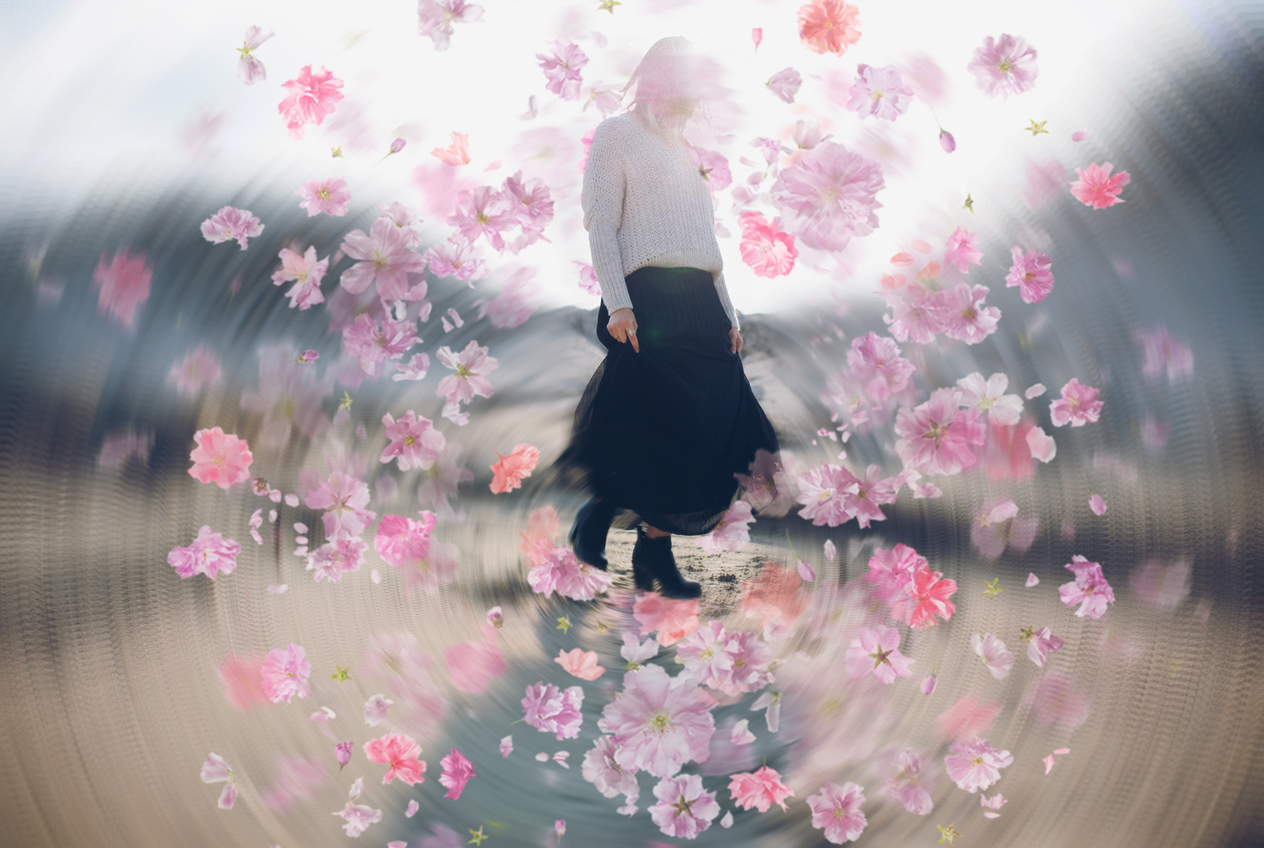 Daily Trend Drop Vol. 91: “Floating Fall” – Everything You Dropped, in Slow Motion
